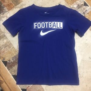 5/$25 Boys Nike t-shirt